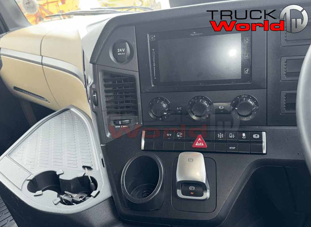 2022 Mercedes Benz Actros 2652 TT 6X4 Image 7